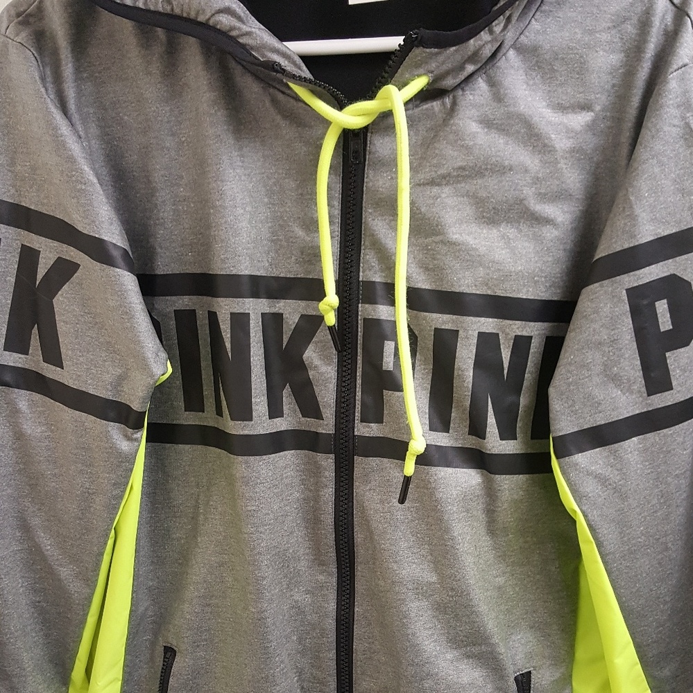 RARE VS PINK fleece lined windbreaker size xs/s - Picture 4 of 7